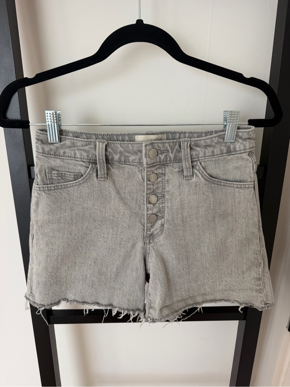 Universal Thread Light Gray High-Rise Button-Fly Denim Shorts